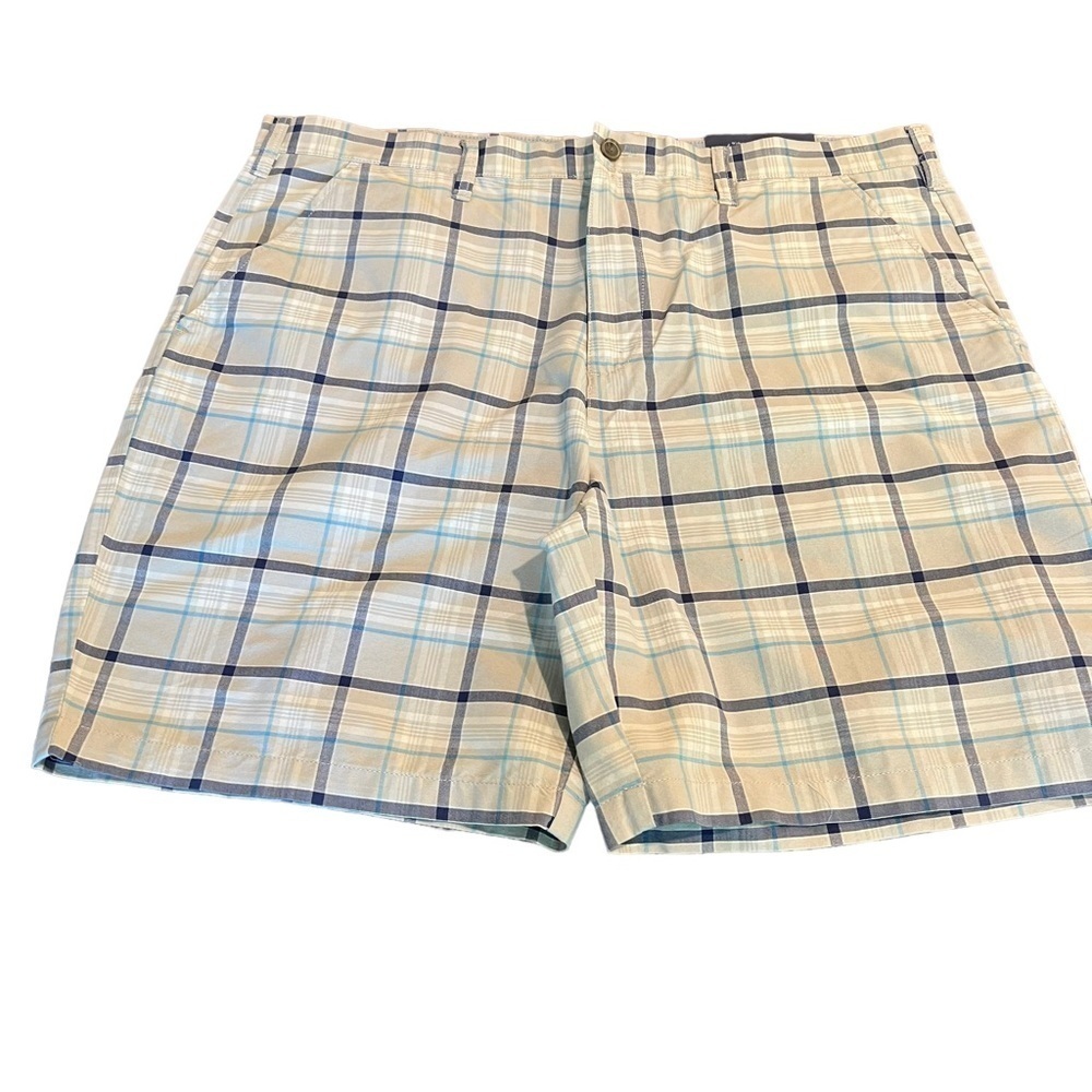 Croft & Barrow Men’s Plaid Shorts 9” Inseam Size 42 NWT